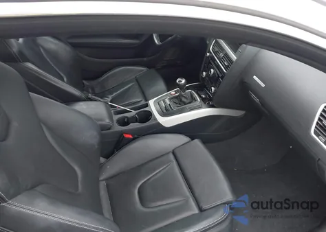 2014 Audi S5 3.0T Premium Plus z USA, uszkodzony, nr VIN WAUGGAFR3EA030842